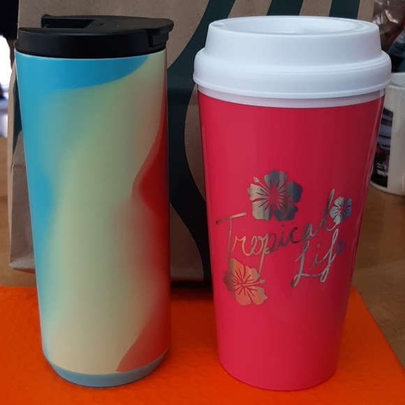 Starbucks pride set